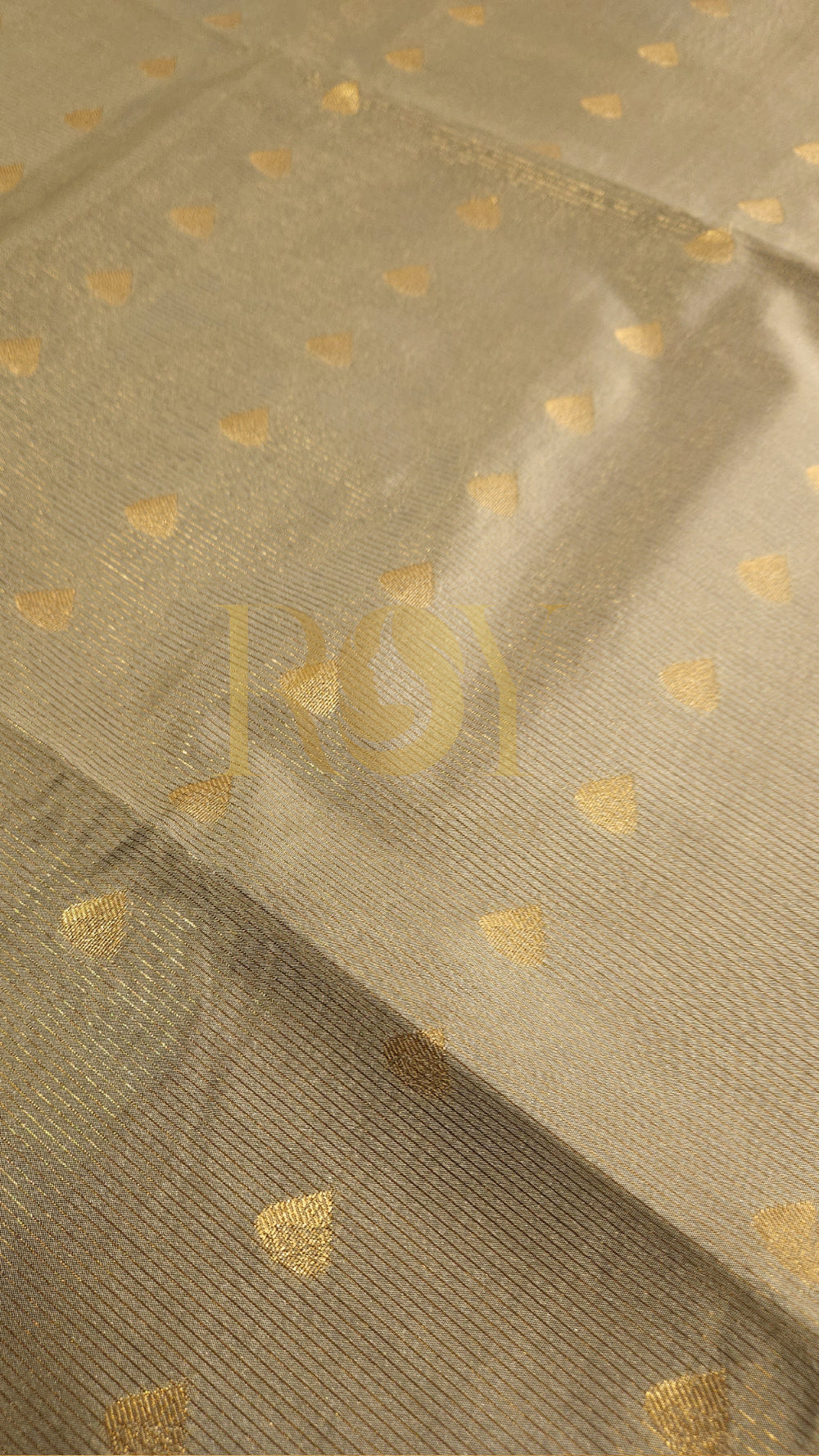 Ash vaira oosi soft silk saree