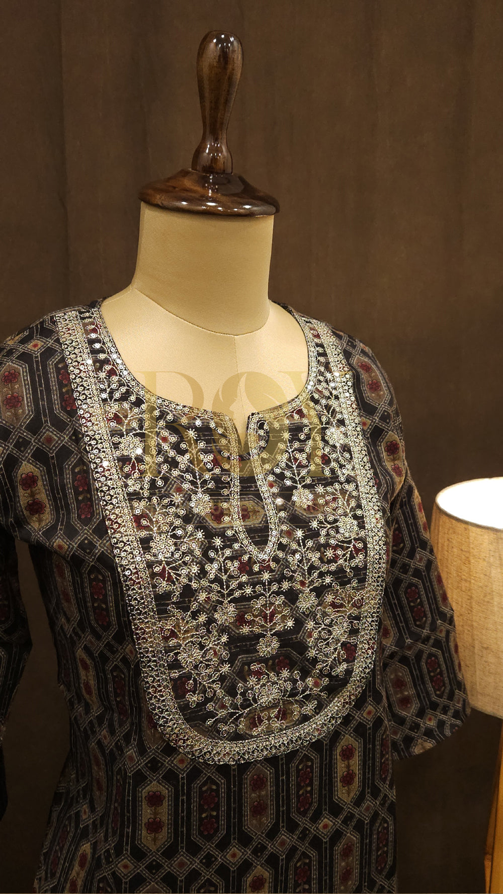 Black hexagon printed kurti