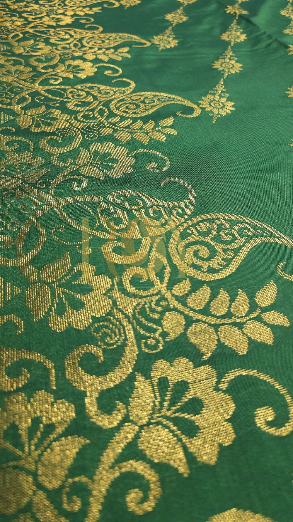 Bottle Green Turning Border Soft Silk Saree