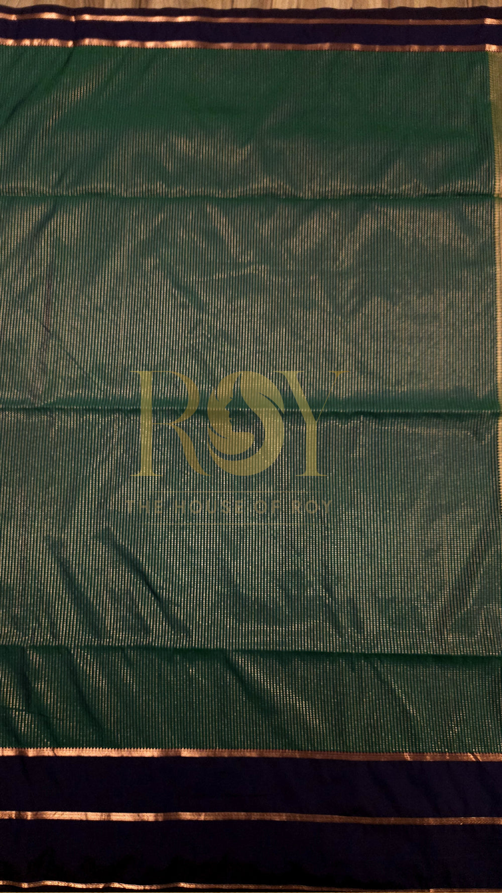 Dark green vaira oosi soft silk