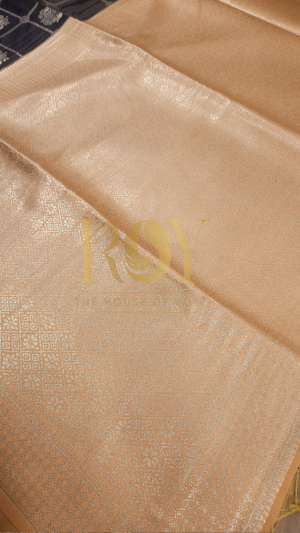 Deep grey silver kattam zari Mix soft silk