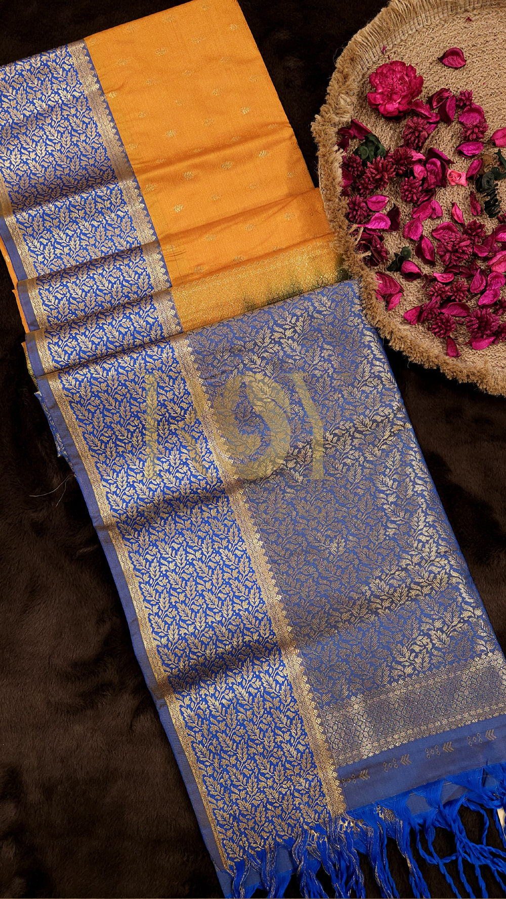 Golden Poppy Mix Soft Silk Saree