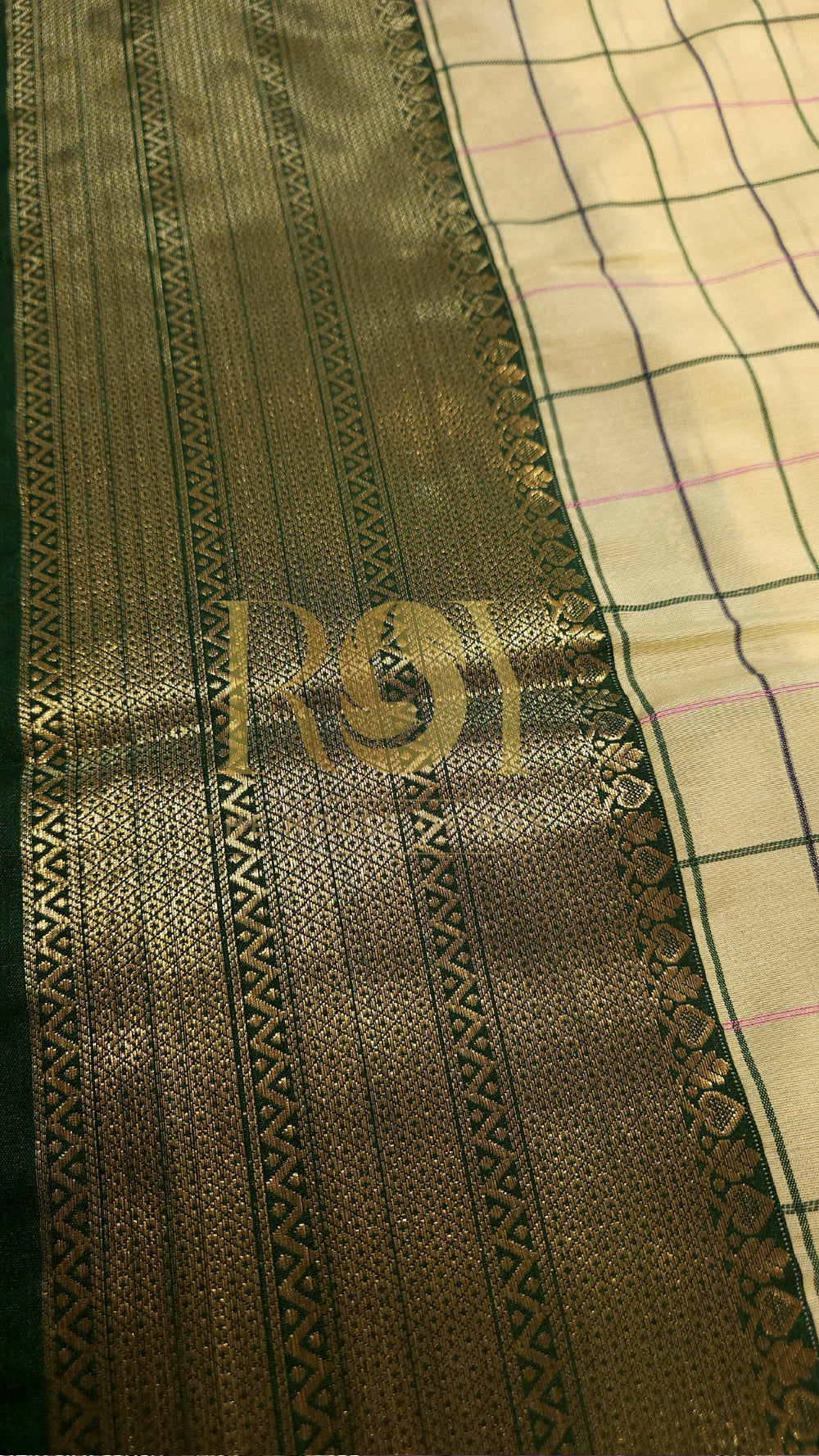 Green and Pink Kattam Cream Luxury Soft Silk Saree