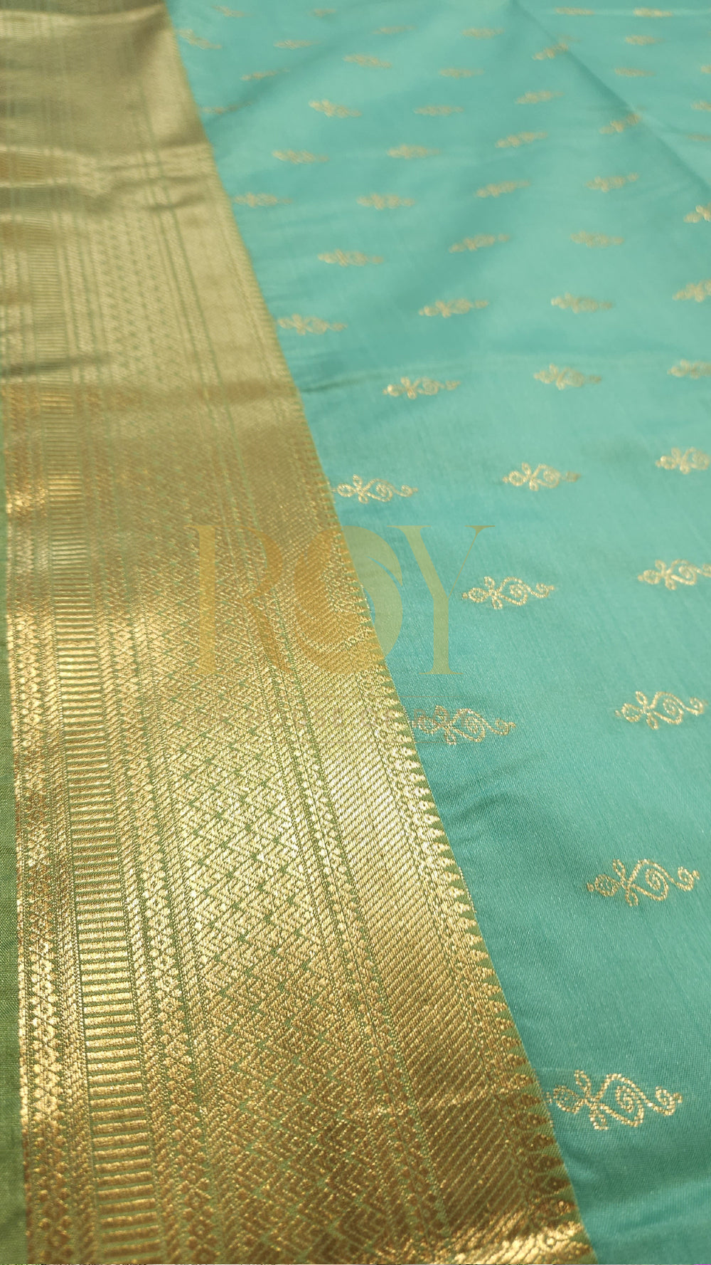 Light Aquamarine 1000 Butta Soft Silk Saree