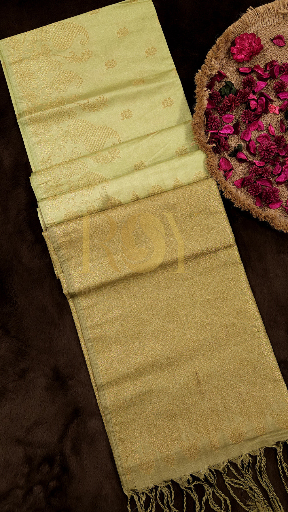 Pastel Green Turning Border Soft Silk Saree