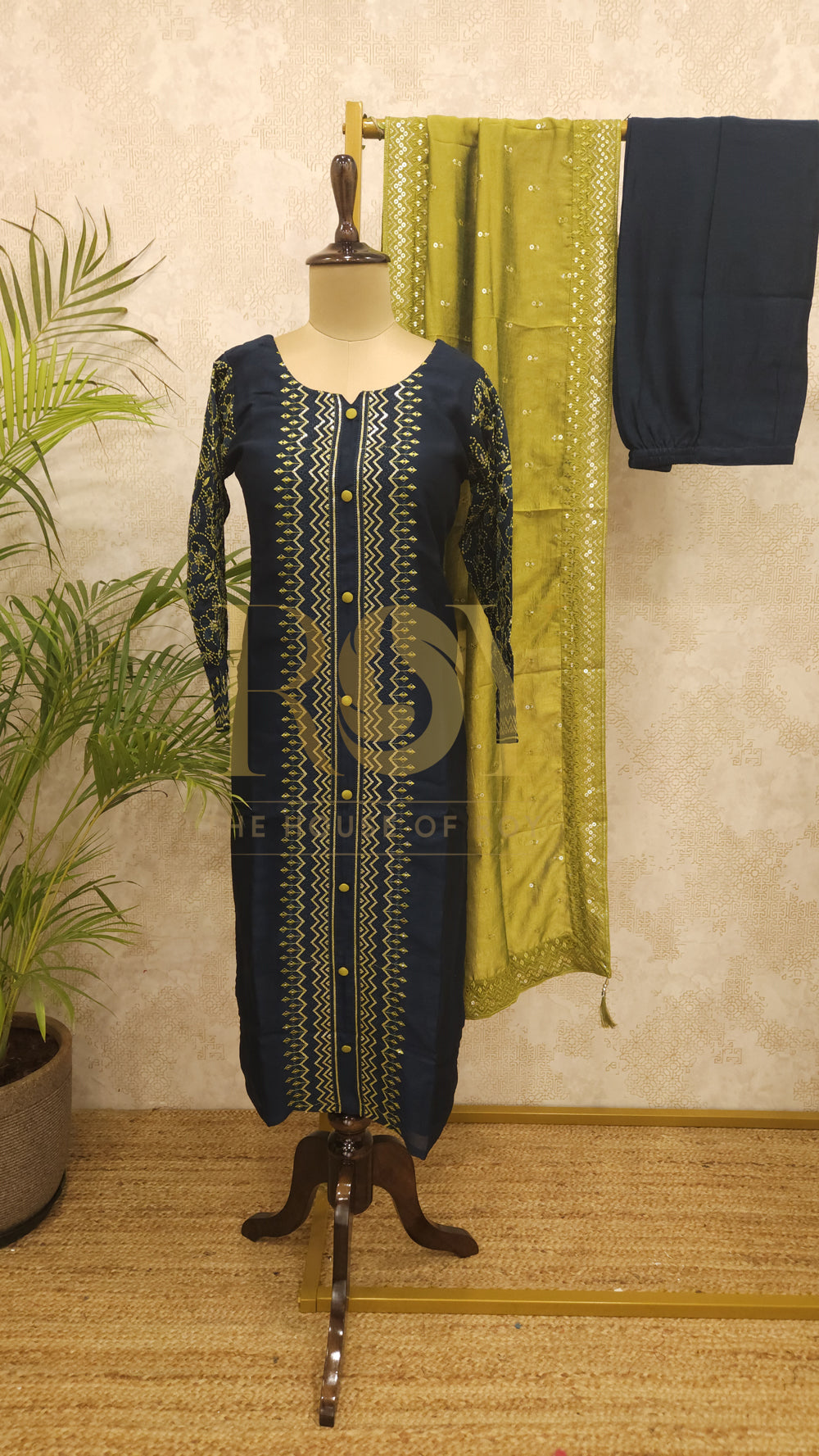 Peacock Blue Heavy Chudi Set