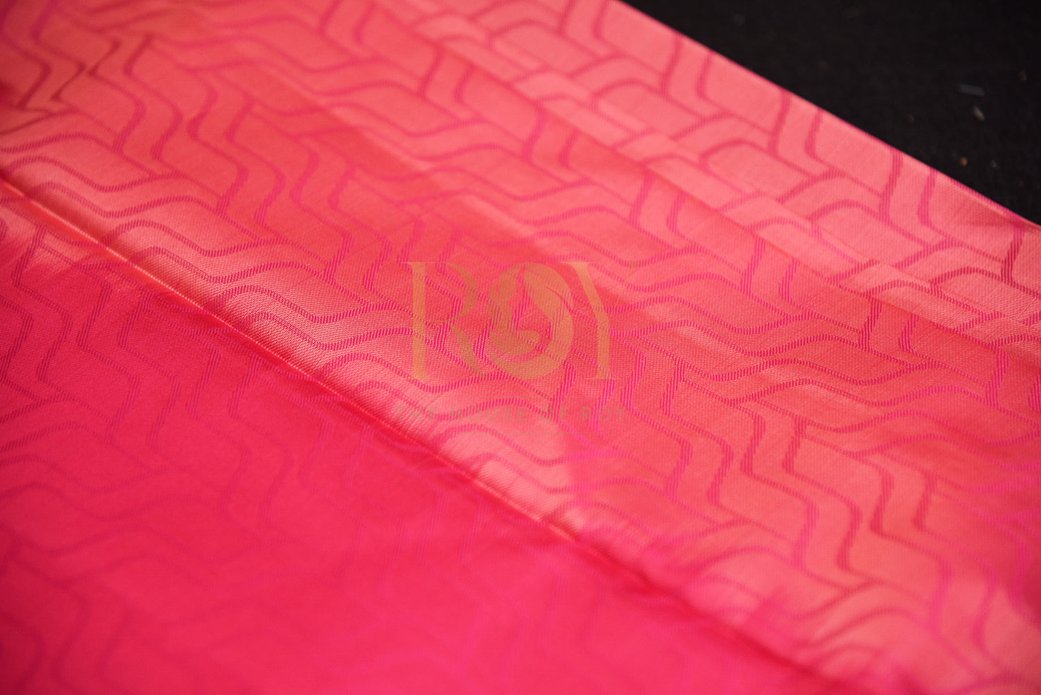 Pink Silk Yarns Woven Saree