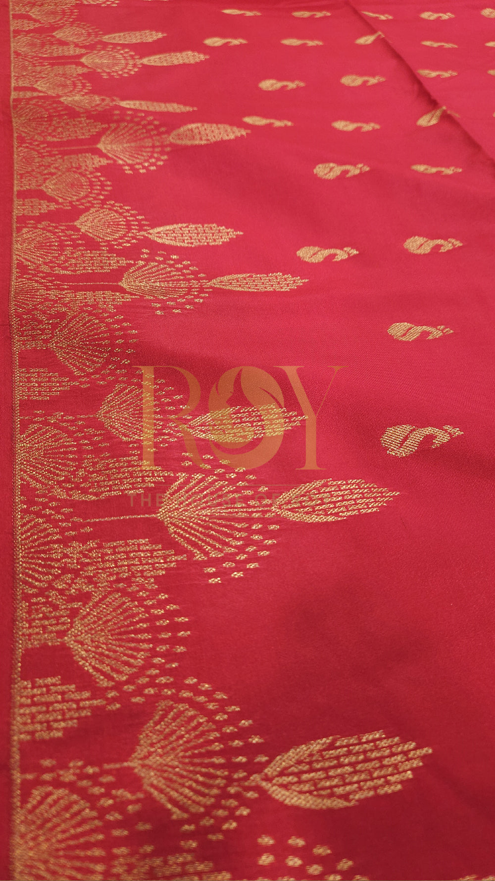 Red turning border soft silk