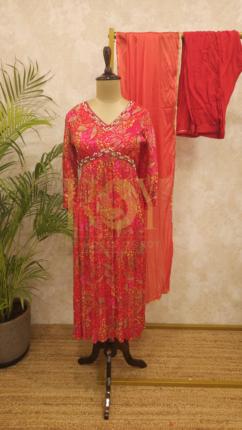 Scarlet Red Chudi Set