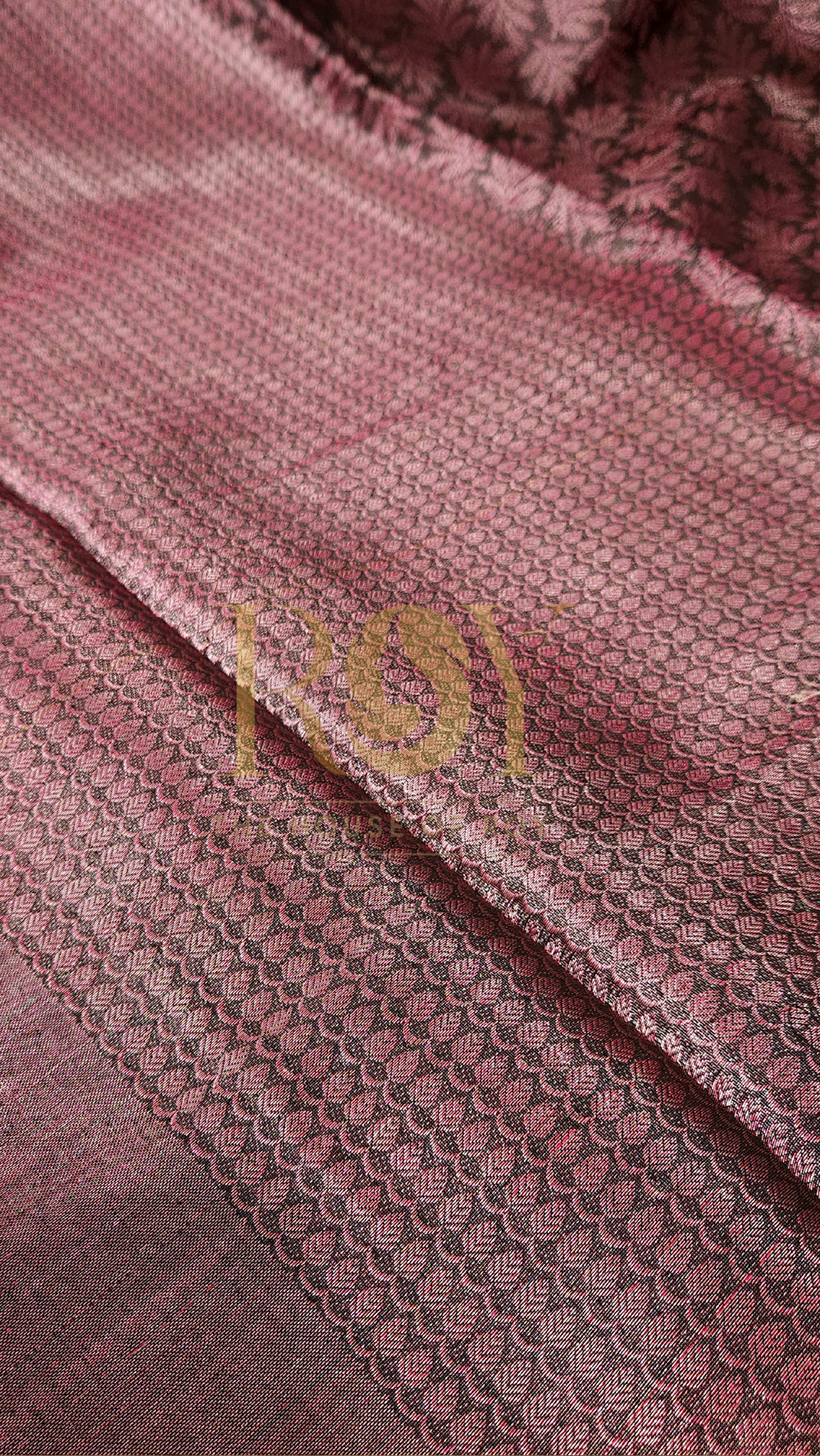 Tissue Style Pinkish Saree with Silver Zari