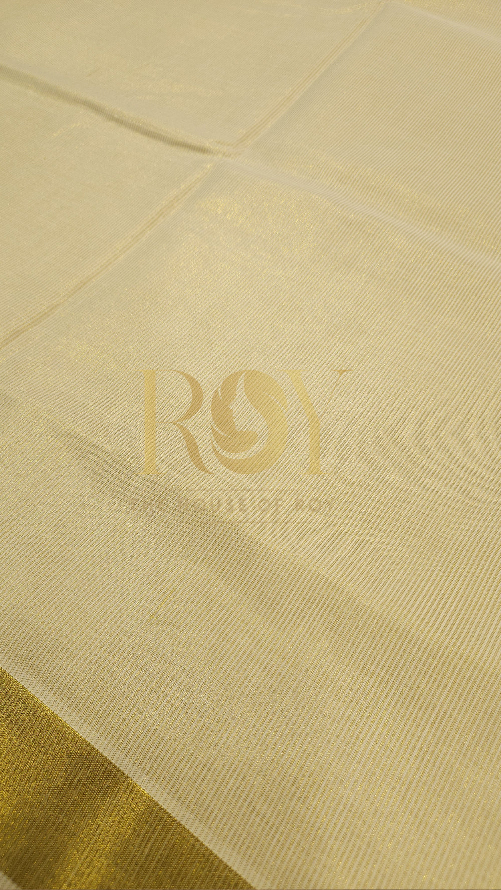 Vertical Zari Kerala Kasavu Saree