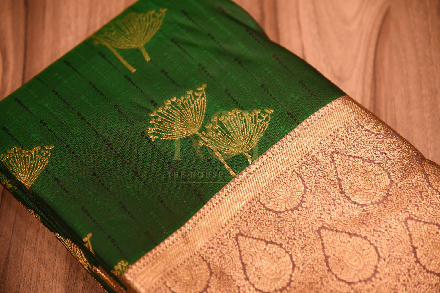 Pure Soft Silk Saree with Allium Flower Jari