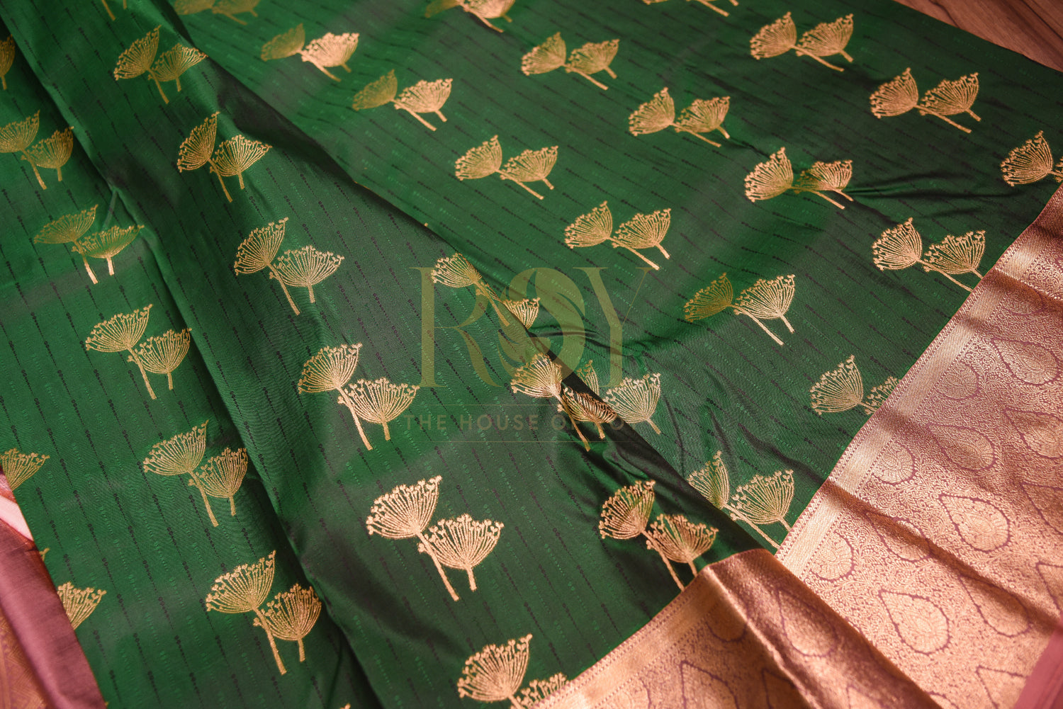 Pure Soft Silk Saree with Allium Flower Jari