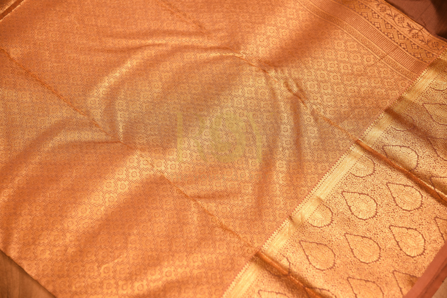 Pure Soft Silk Saree with Allium Flower Jari