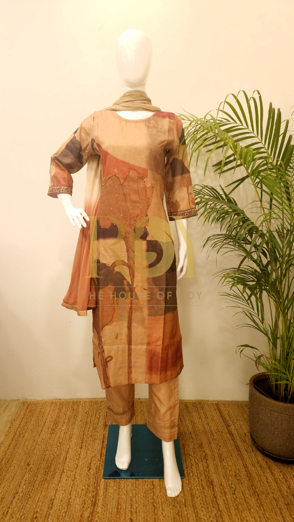 Earthen Chudithar Set