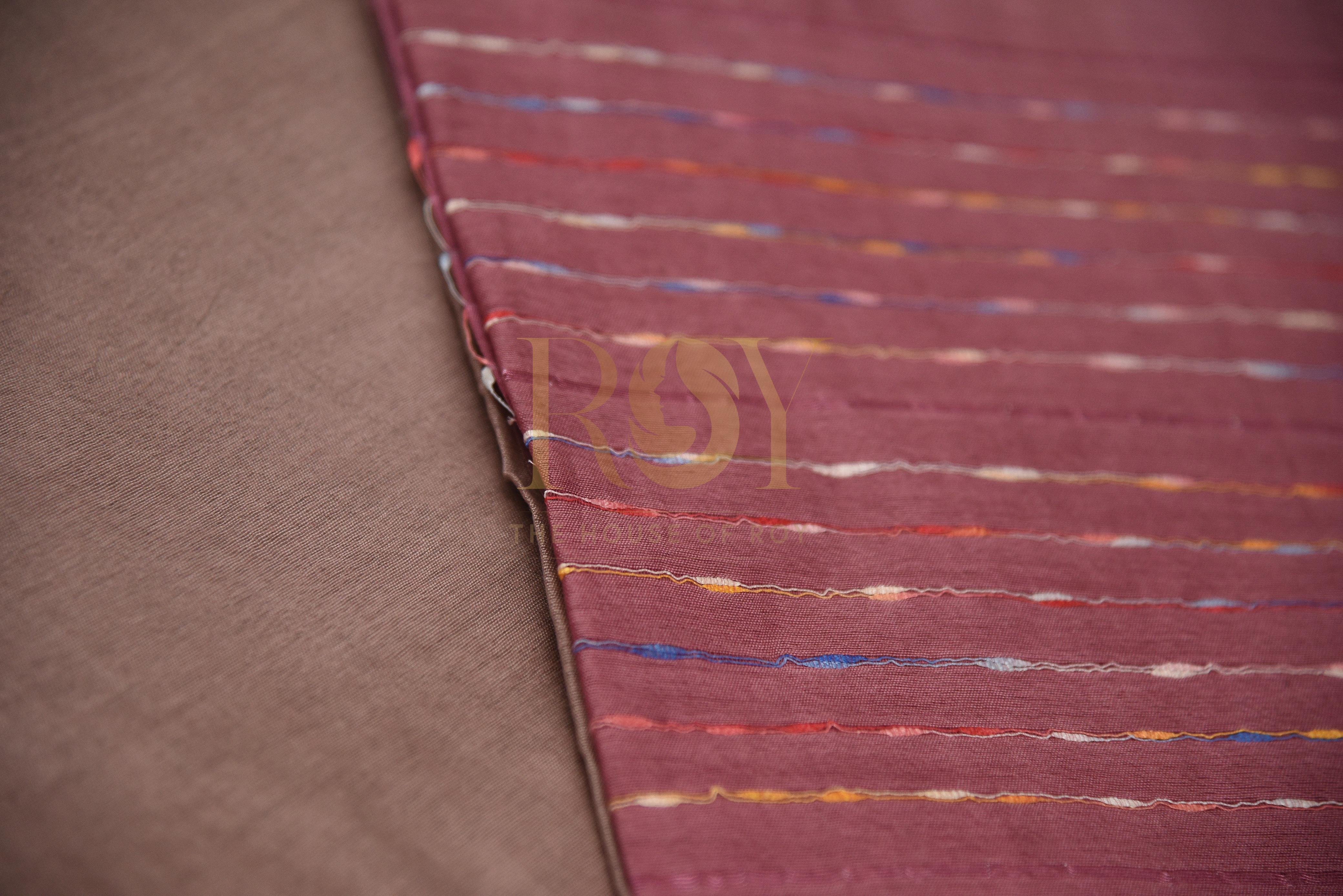 Semi Tussar Saree with Contrast Pallu & Zari Butta