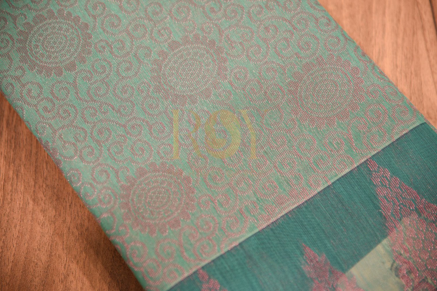 Fancy Jari Motif Saree