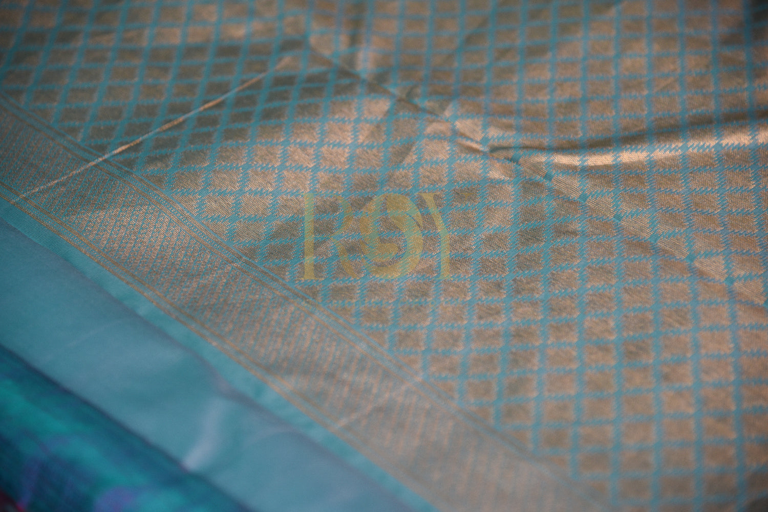 Lilac Silk Saree with Gold Jari
