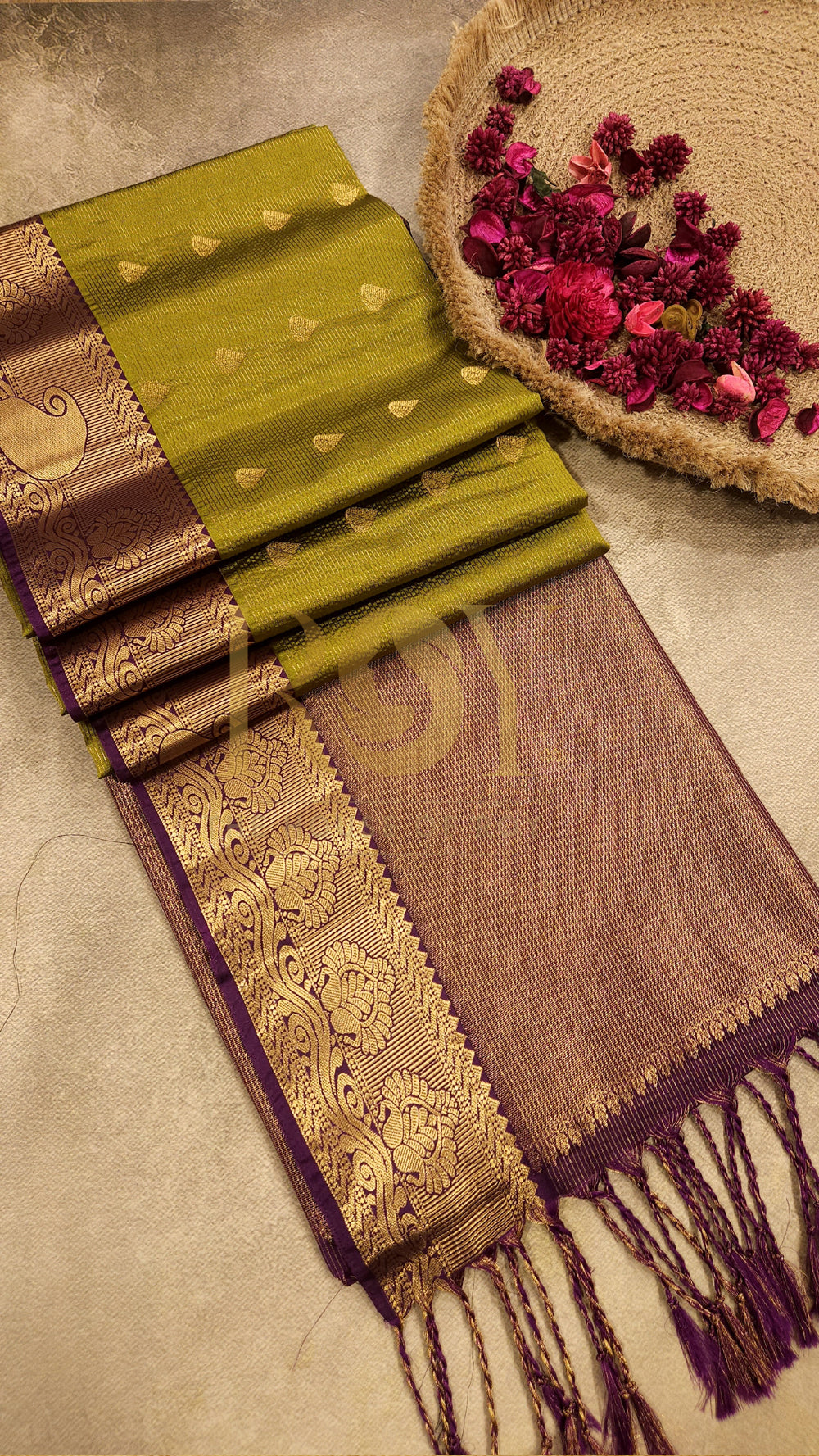 Olive green vaira oosi soft silk saree
