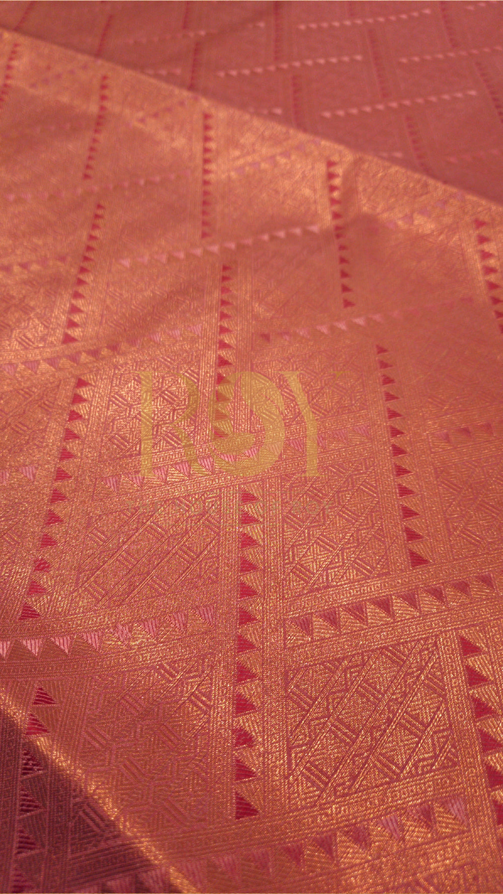 Pink Abstract Jacquard Soft Silk Saree