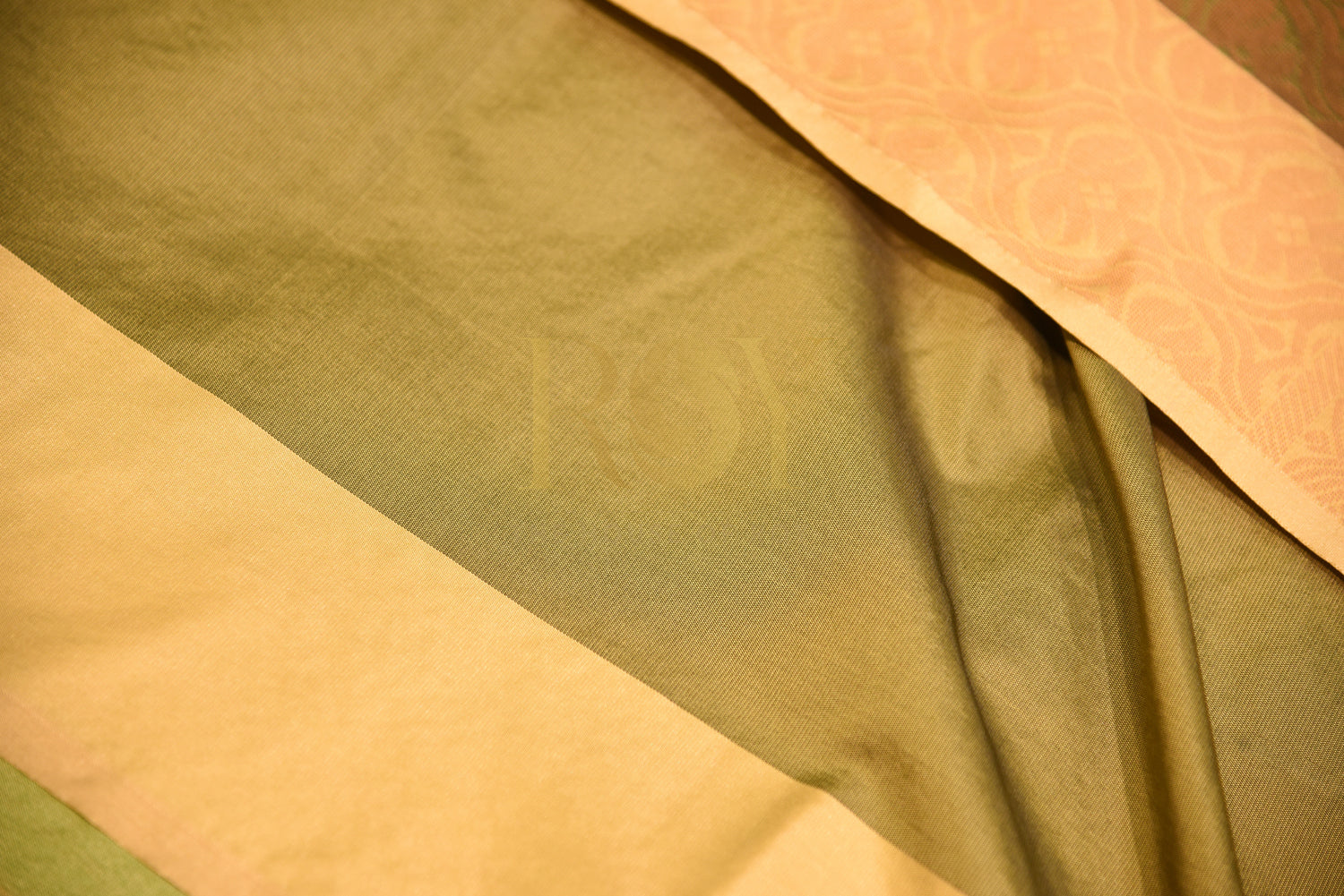 Green Soft Silk Saree with Rich Jari Pallu