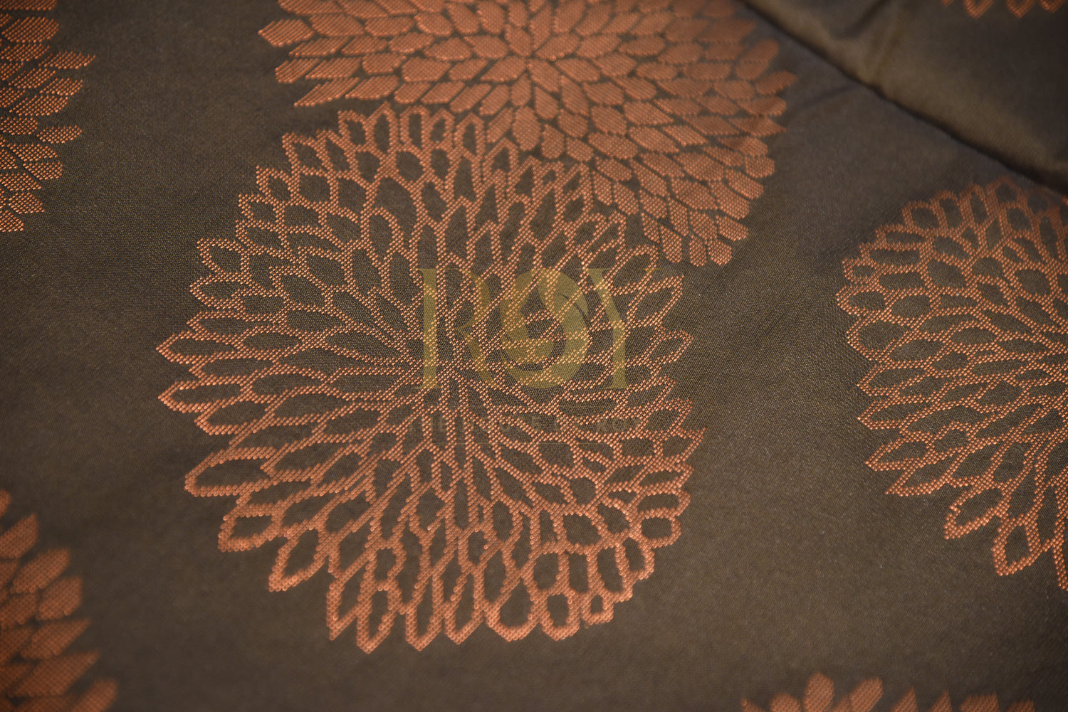 Soft Silk Saree with Rich Jari Pallu in Brown