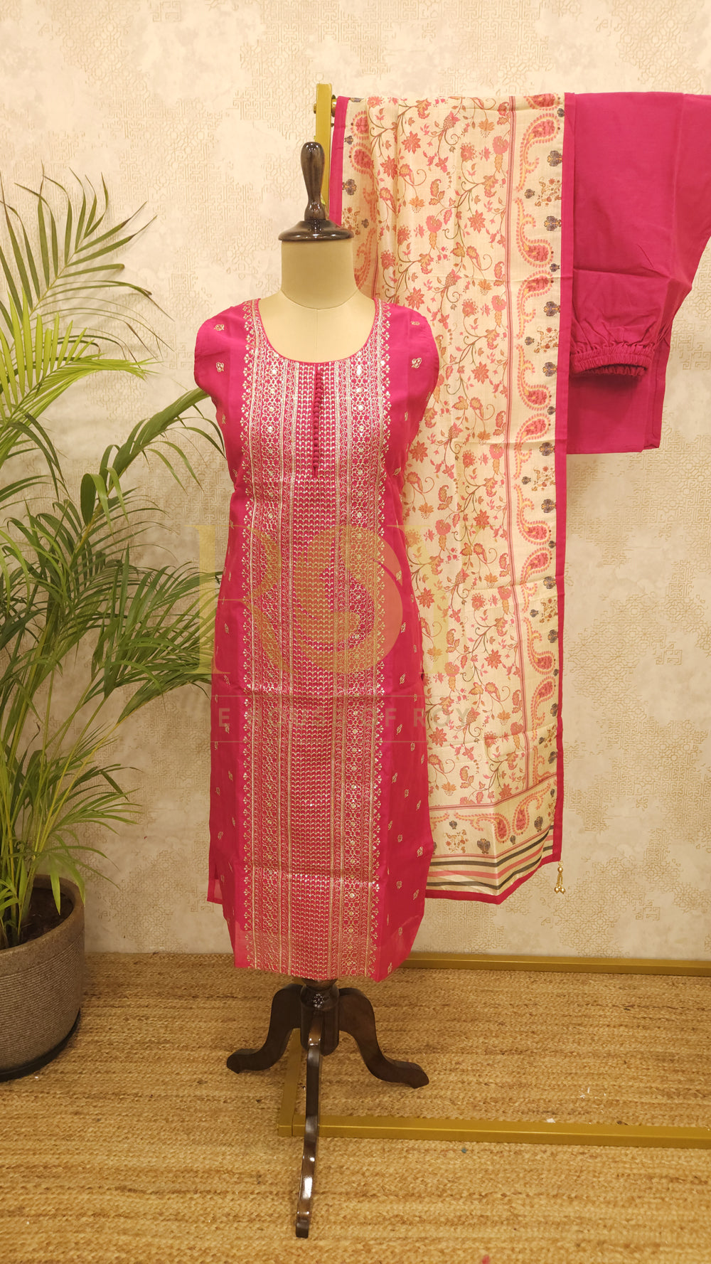 Ruby Pink Chudi Set