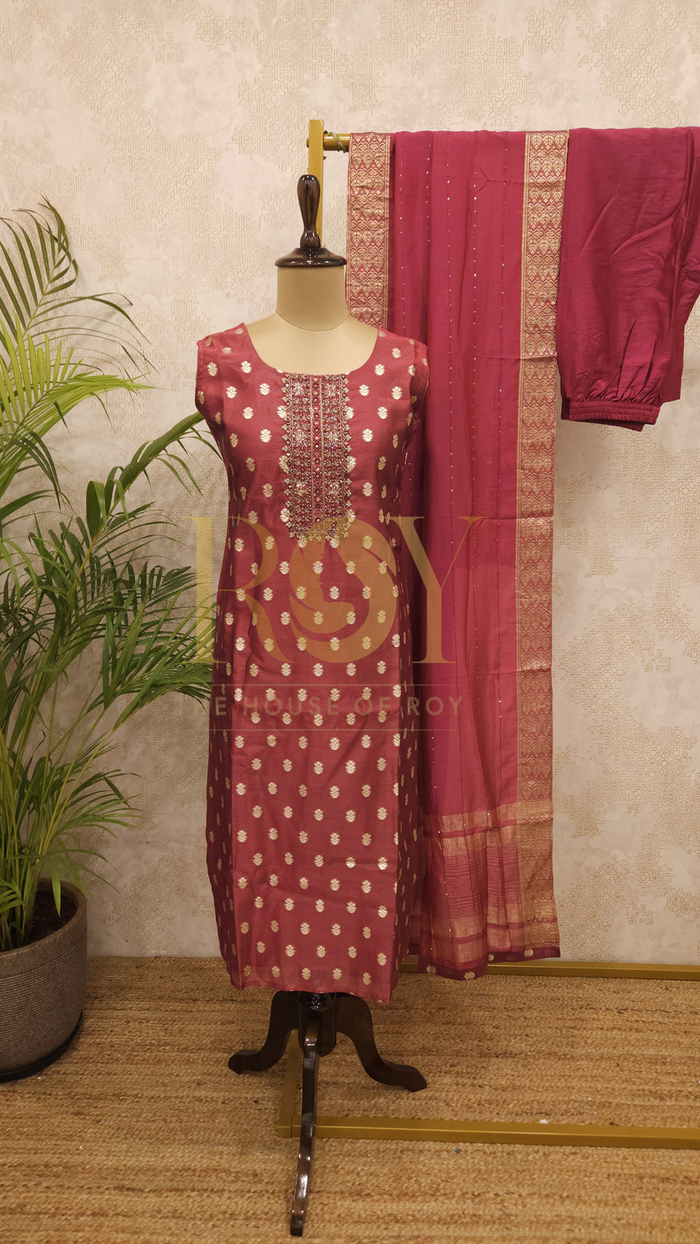 Rust Brocade Chudi Set