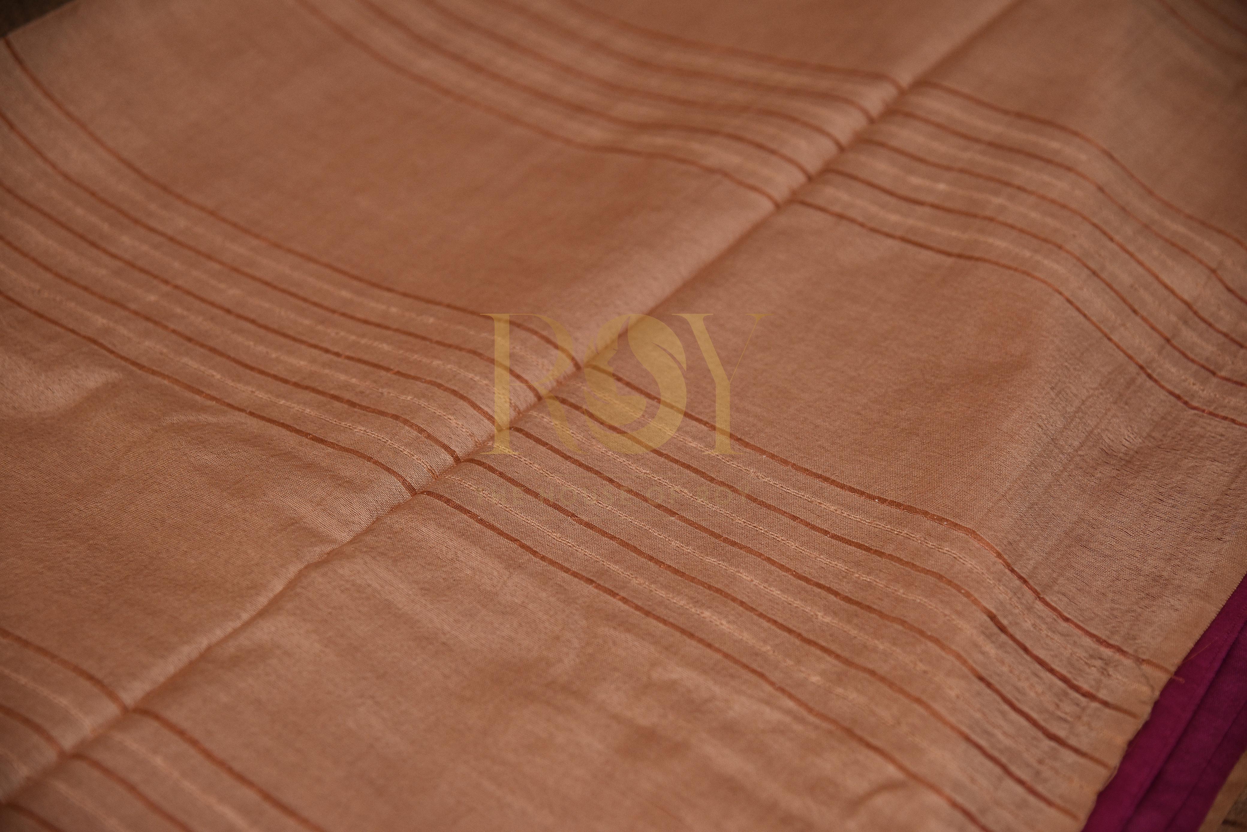 Semi Tussar Saree with Contrast Pallu & Zari Butta