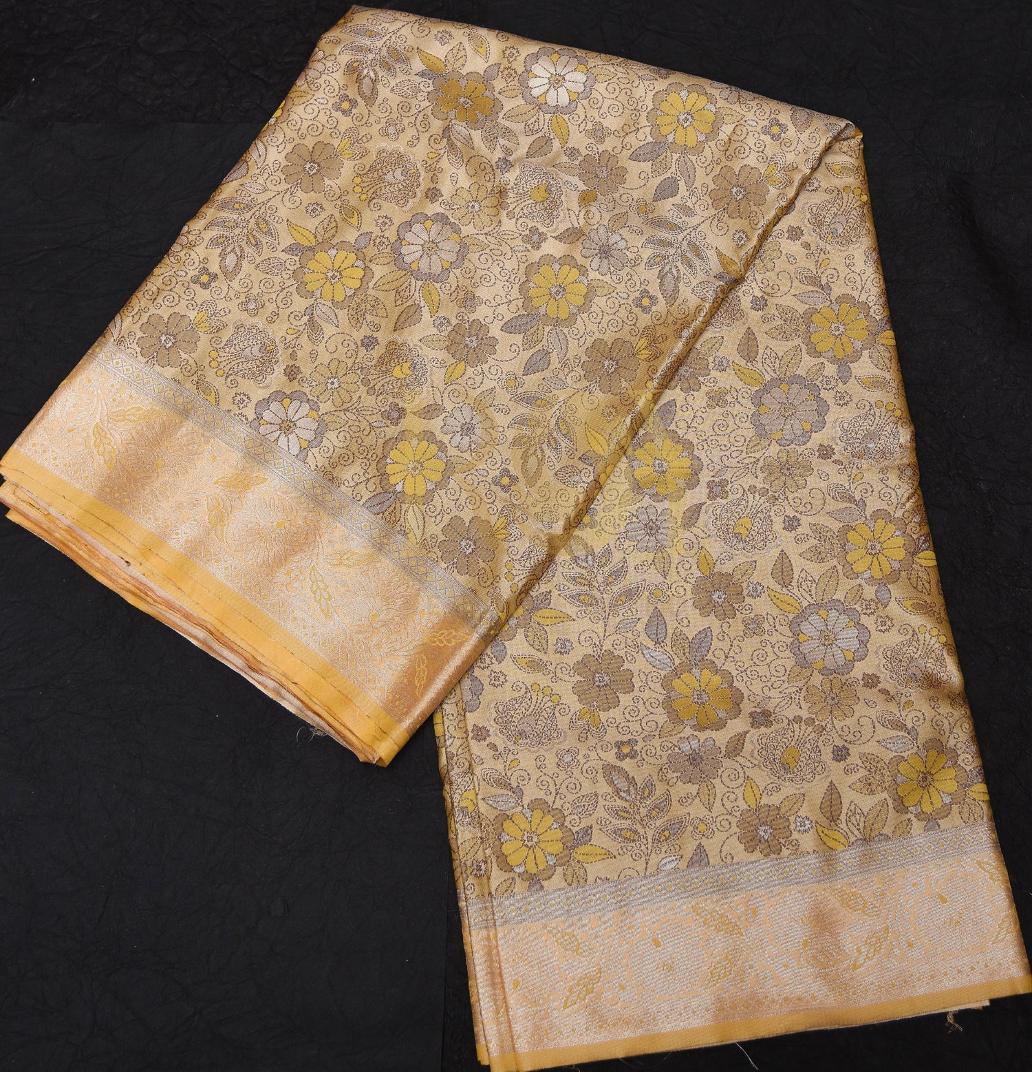 Gaji silk self design